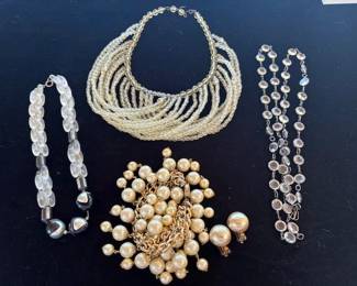 Vintage jewelry ca 1930