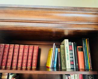 Various Literature, many signed, first and second editions