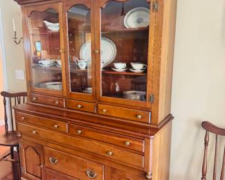 Ethan Allen China Cabinet
