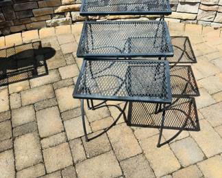 Metal Outdoor 3 piece Nesting Tables