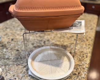 Hartstone Pottery Casserole and Shortbread Dish