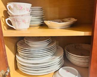 Haviland Limoges 34 pc.