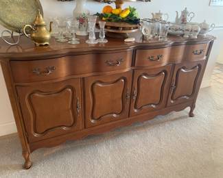 Vintage buffet 