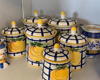 Canister set 