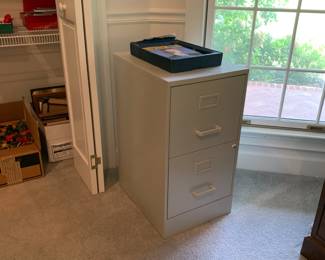 File cabinet 