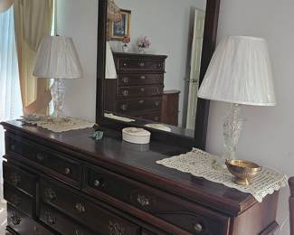 Dresser with mirror