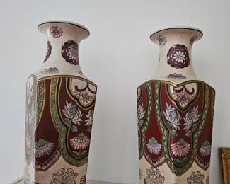 Pair of vases