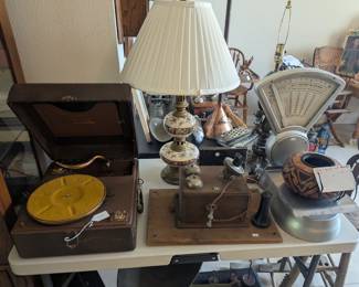 Scale and Record Player