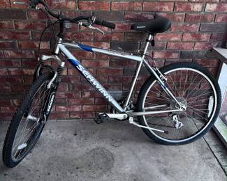Schwinn bike