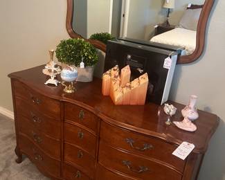 French style dresser