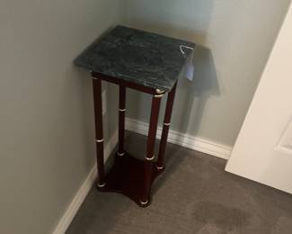 Plant stand