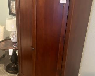 Tv armoire