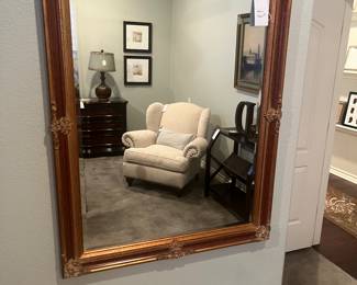 Gold mirror