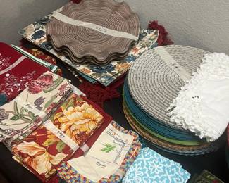 Placemats and napkins