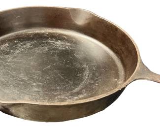 Vintage Wagner Ware Cast Aluminum Pan