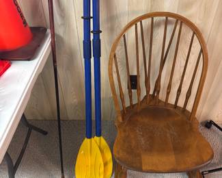 VINTAGE GOLF CLUB, PADDLES, CHAIR