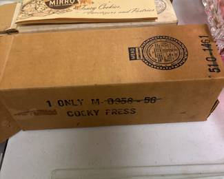 VINTAGE COOKIE PRESS