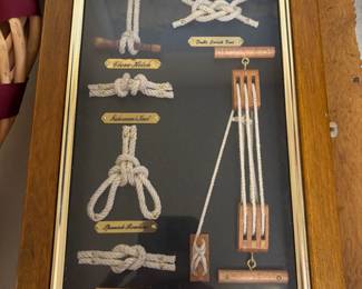 KNOTS SHADOWBOX