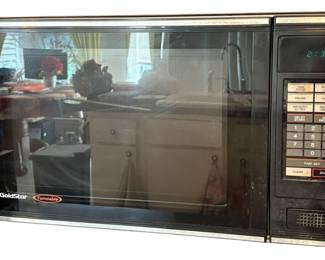 Gold Star Microwave