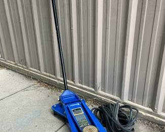Michelin 31 2 Ton Speedy Lift Hydraulic Floor Jack Air Hose Kit 7,000 LB Capacity