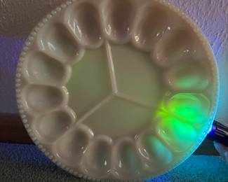 Pre 1942 Alacite by Aladdin Egg Plate