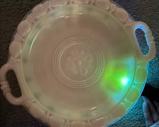 Pre 1942 Alacite by Aladdin Large Bowl