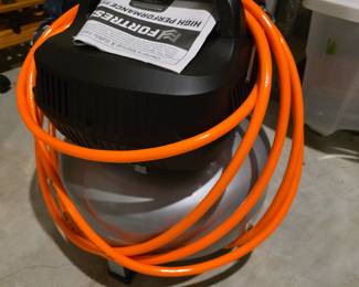Portable air compressor