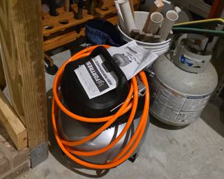 Air compressor 