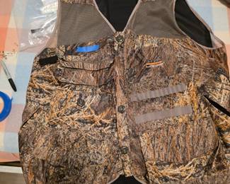 Duck vest