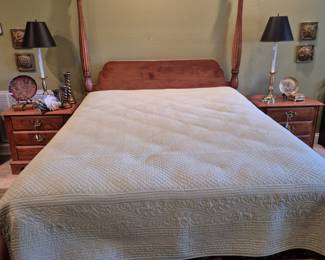 Beauuful four poster  queen bed with has two matching side chests., Triple dresser and chest of drawers.