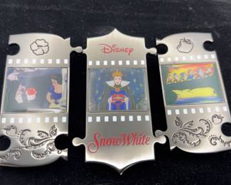 Disney Special Edition of 100 , 300 Snow White Trading Pins