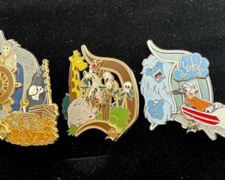 3 Limited Edition Disneyland Classic D Collection Trading Pins