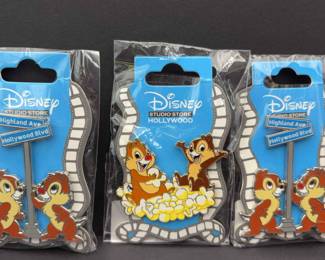 New Chip and Dale Disney Studio Store Trading Pins
