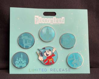 Disneyland NEW Trading Pins * Limited Release Mickey Mouse 2021 Reopening After Covid