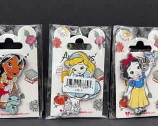 New Disneyland Paris Animators Collection Trading Pins