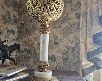 close up of the stunning parlor lamp