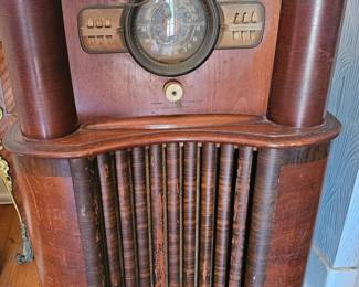vintage radio