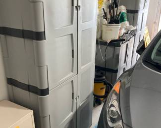 Rubbermaid storage cabinets