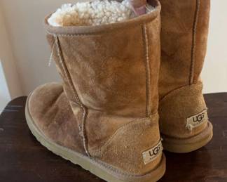 Ugg Boots Size 8 Mens 9.5 Womens