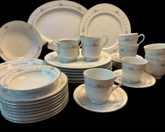 Vtg. Majestic Winslow Pattern China 35 Pcs.