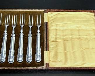 Antique English Sterling Silver Fork set made in Sheffield, England by Robert F Mosley in 1916