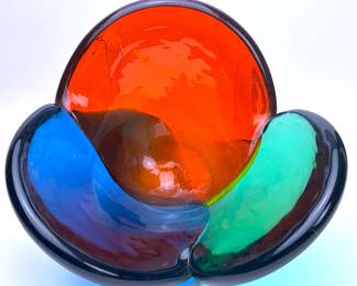 BLENKO Art Glass Bowl # 5831 designed by Wayne Husted for 1958