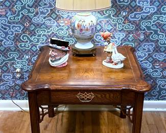 Vintage Chippendale style end table by Heckman