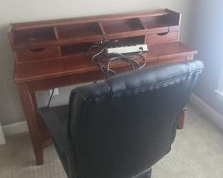 Desk & office chair