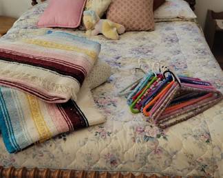 Queen size bed, linens, sheeys, comforters and more