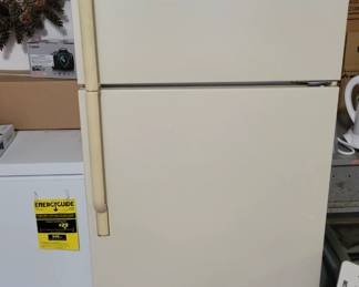 Refridgerator and floor freezer
