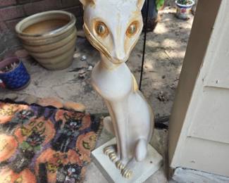 Stone cat