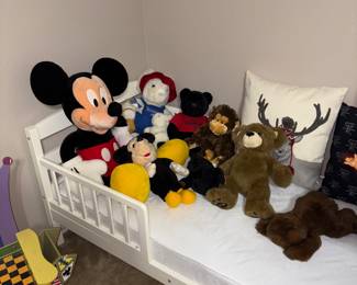 Toddler Bed, Mickey Mouse Plush, bears