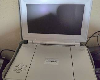 Audiovox travel DVD player