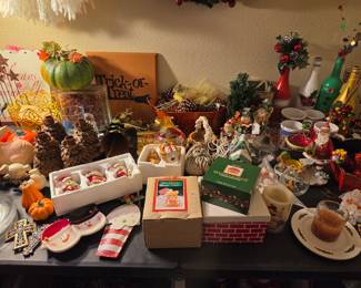 vintage Christmas Figurines 